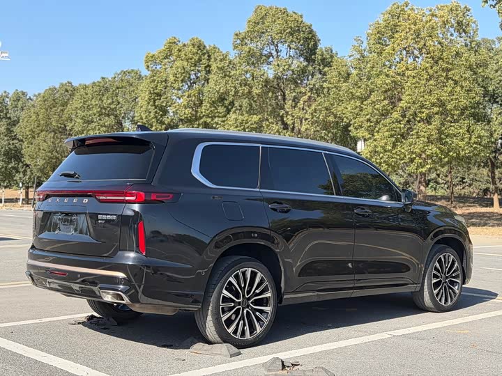 Фото 7 - Exeed VX