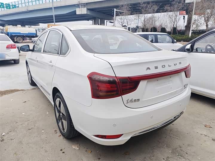 Фото 5 - Dongfeng Aeolus E70