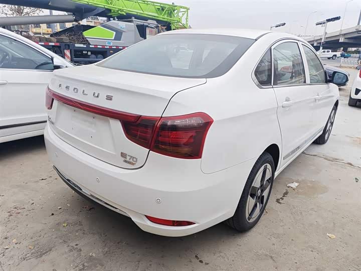 Фото 7 - Dongfeng Aeolus E70
