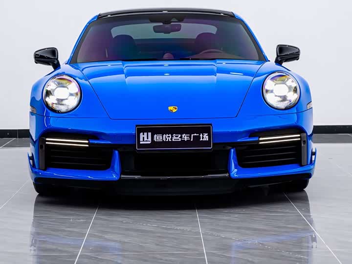 Фото 2 - Porsche 911