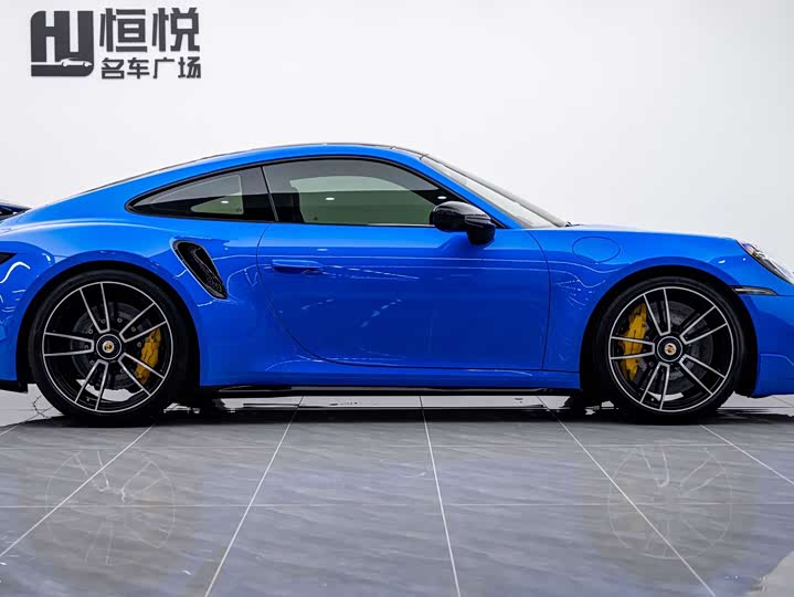 Фото 7 - Porsche 911