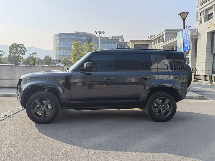 Фото 3 - Land Rover Defender