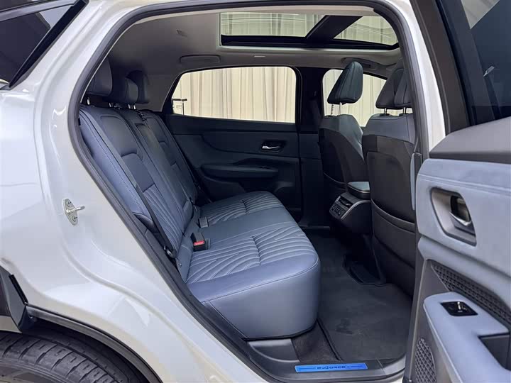 Фото 12 - Nissan Ariya EV