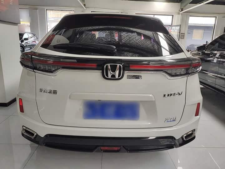Фото 14 - Honda UR-V
