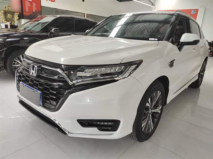 Фото 2 - Honda UR-V