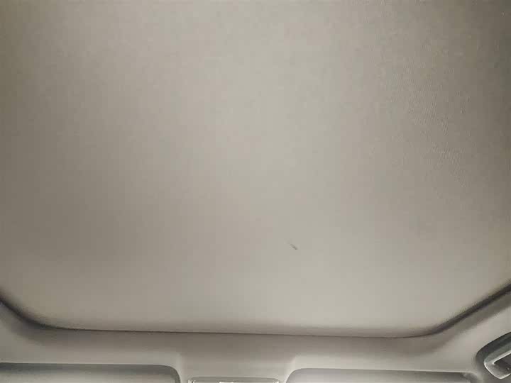 Фото 3 - Honda UR-V