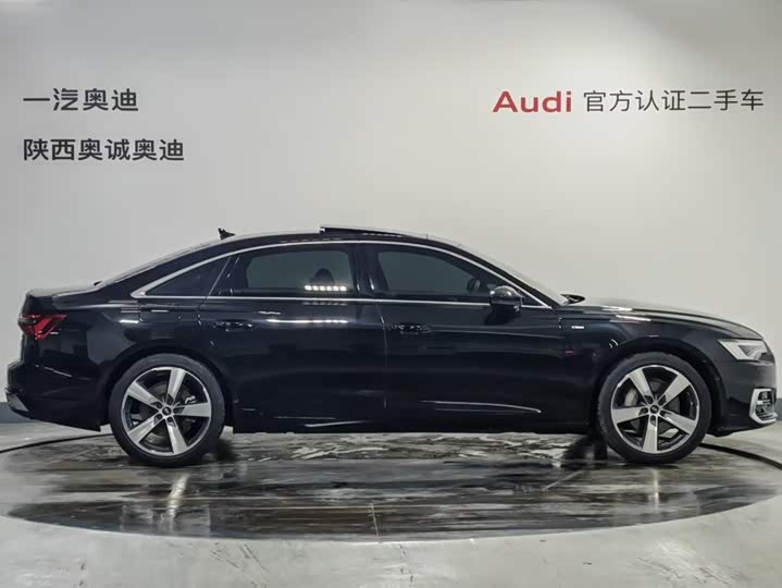 Фото 3 - Audi A6L