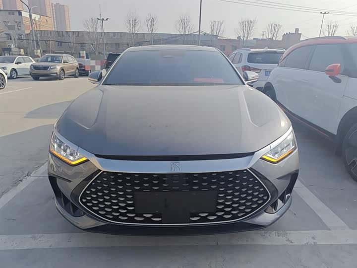 Фото 3 - BYD Han