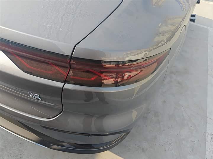 Фото 8 - BYD Han