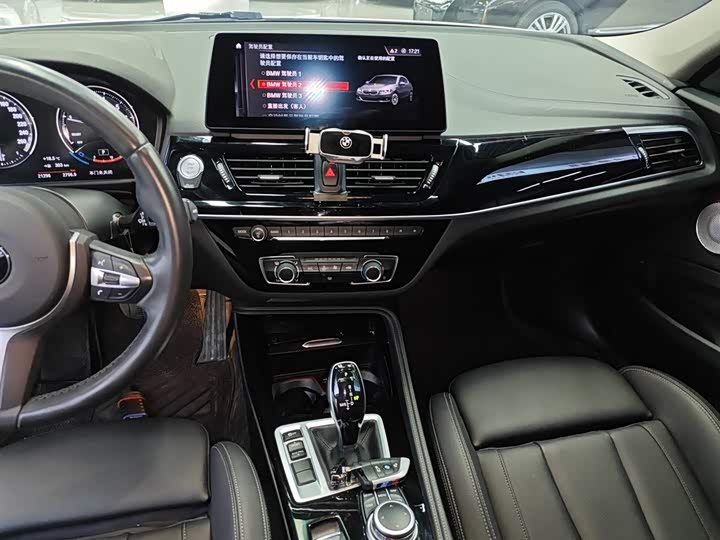 Фото 13 - BMW 1 Series