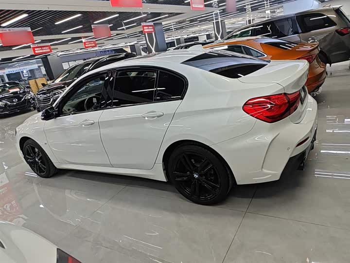 Фото 5 - BMW 1 Series