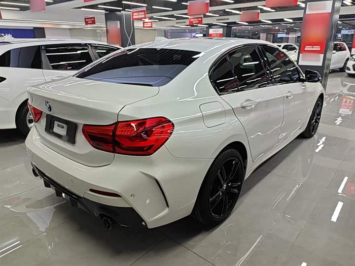 Фото 7 - BMW 1 Series