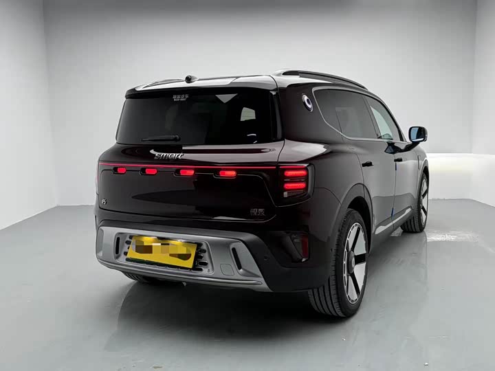 Фото 14 - Smart #5