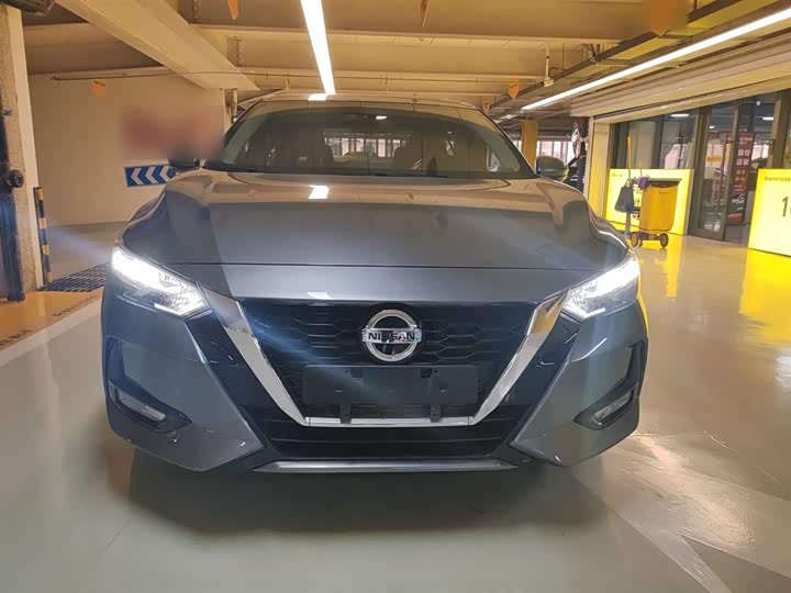 Фото 3 - Nissan Sylphy