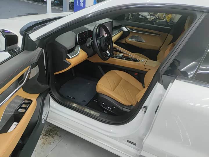 Фото 5 - Zeekr 001