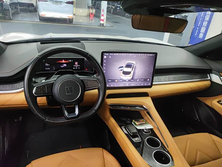 Фото 6 - Zeekr 001