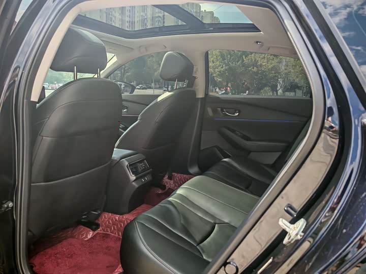 Фото 9 - Honda Accord