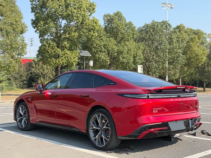 Фото 5 - Exeed Sterra ES