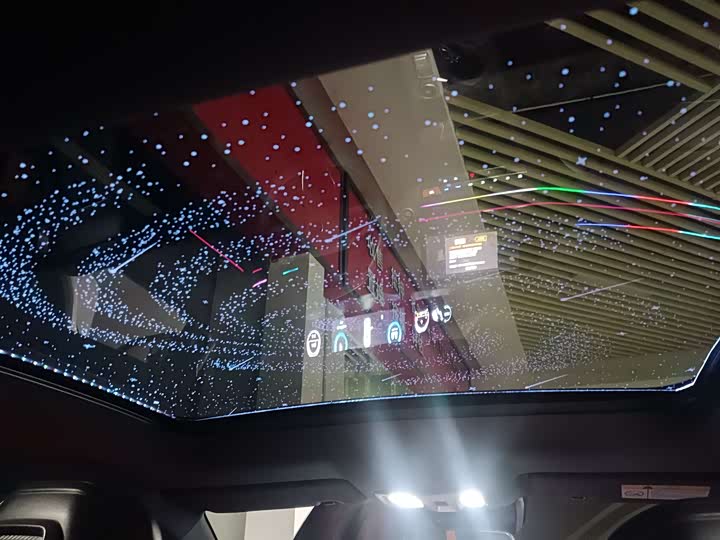 Фото 5 - Changan UNI-V