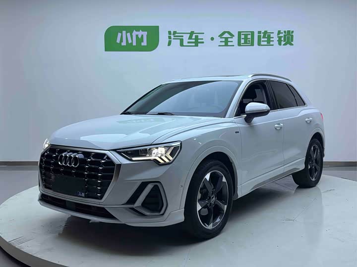 Фото 1 - Audi Q3