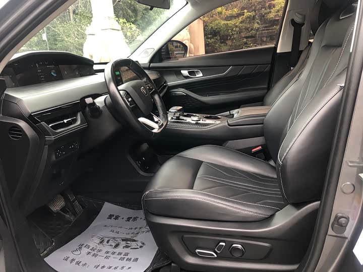 Фото 10 - Changan UNI-K