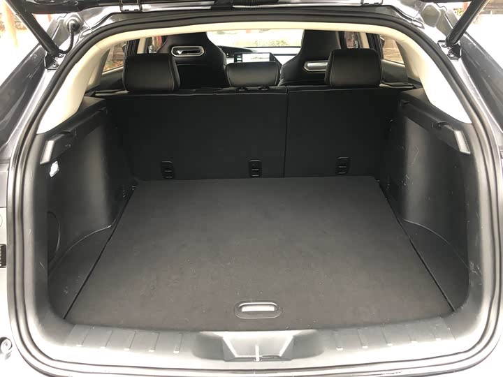 Фото 9 - Changan UNI-K