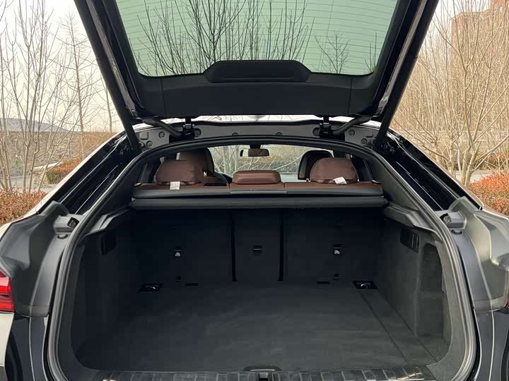 Фото 22 - BMW X6