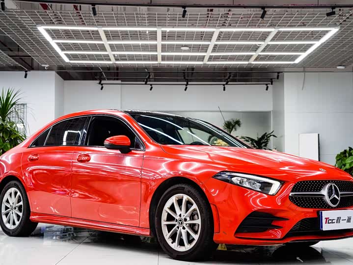 Фото 3 - Mercedes-Benz A-Class