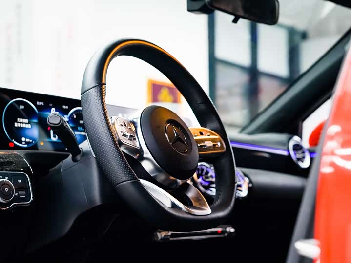 Фото 6 - Mercedes-Benz A-Class