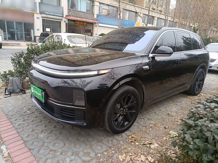 Фото 2 - LiXiang L7