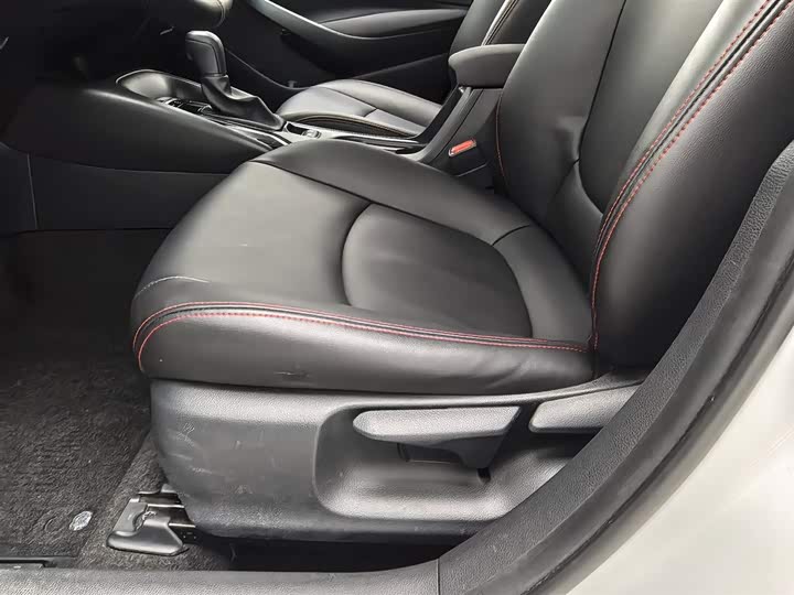 Фото 20 - Toyota Corolla