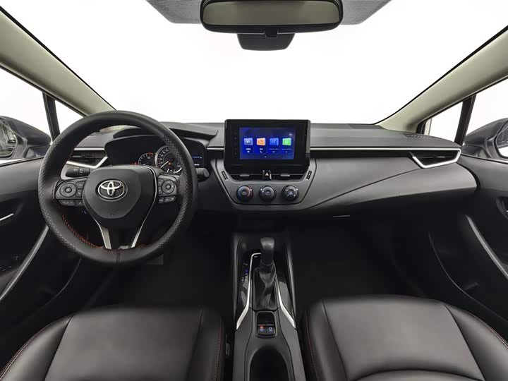 Фото 5 - Toyota Corolla