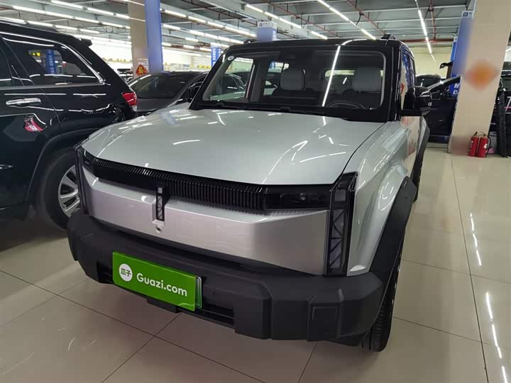 Фото 5 - Chery iCar 03