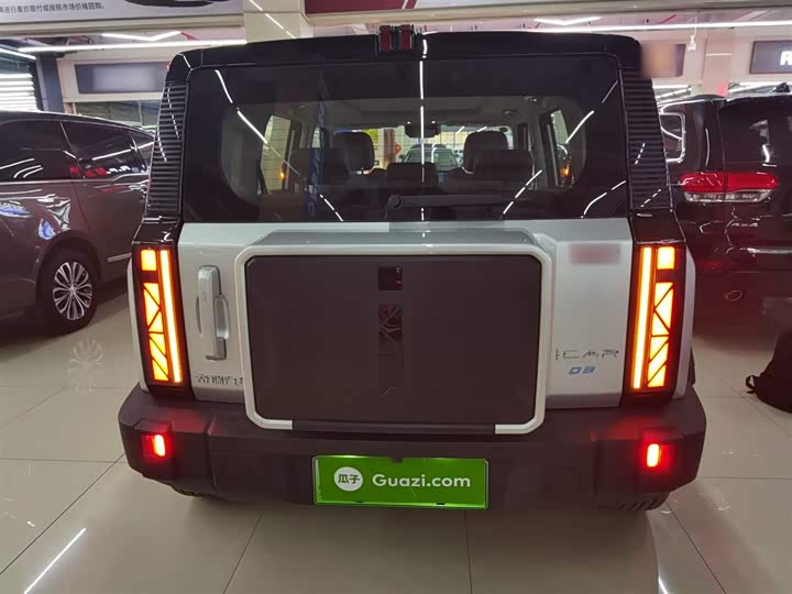 Фото 6 - Chery iCar 03