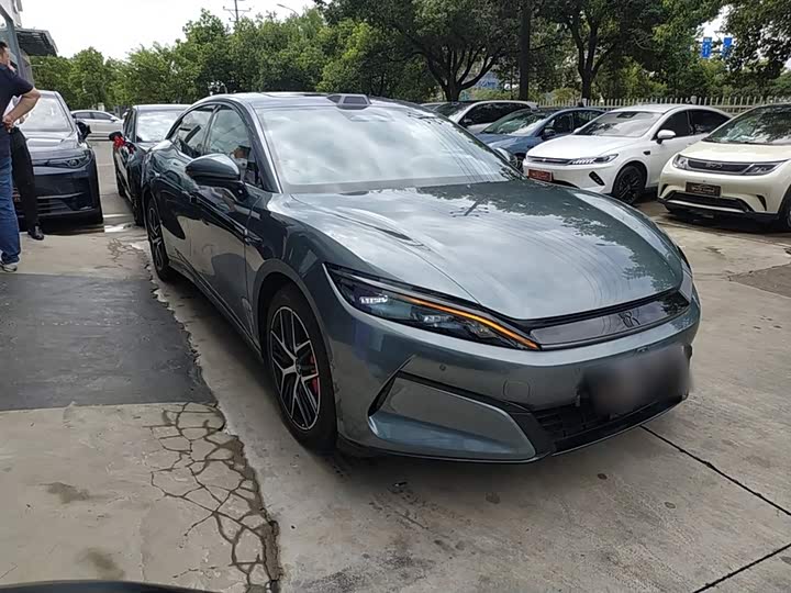 Фото 4 - BYD Han L