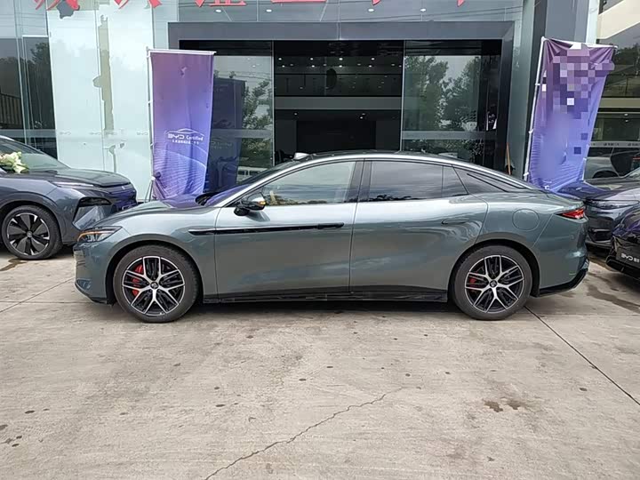 Фото 5 - BYD Han L