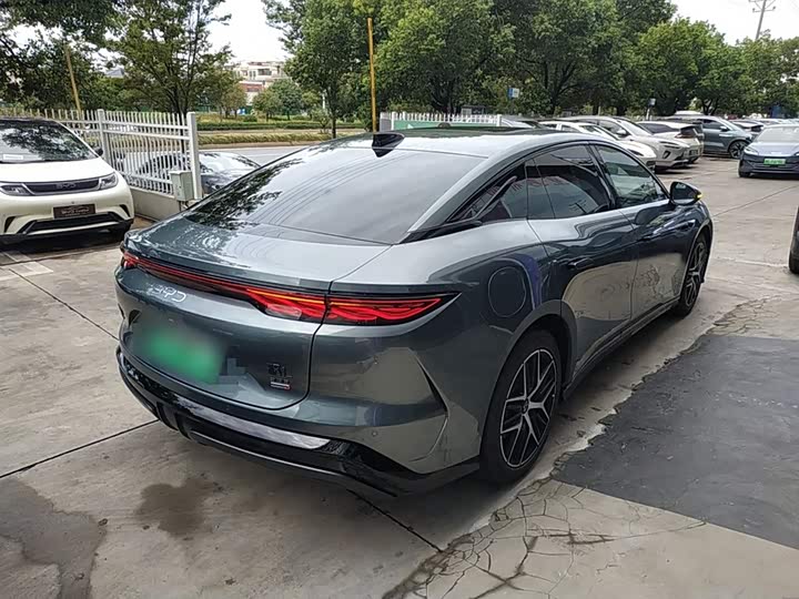 Фото 7 - BYD Han L