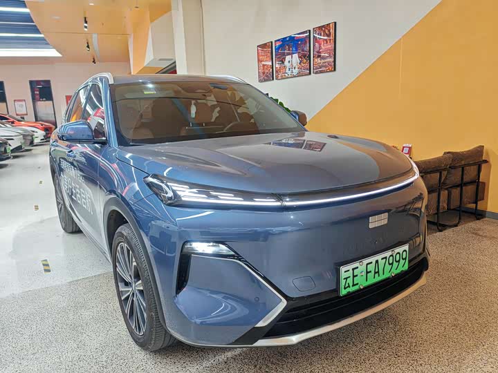 Фото 2 - Geely Galaxy Starship 7