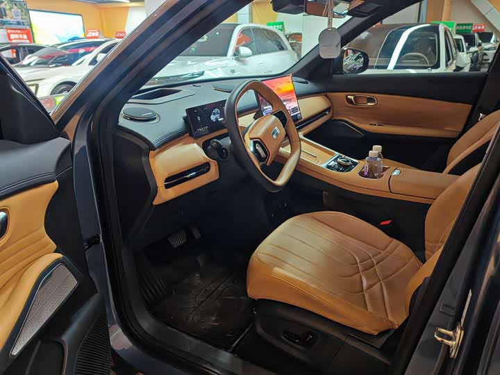 Фото 3 - Geely Galaxy Starship 7