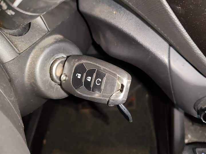 Фото 9 - Chevrolet Trailblazer