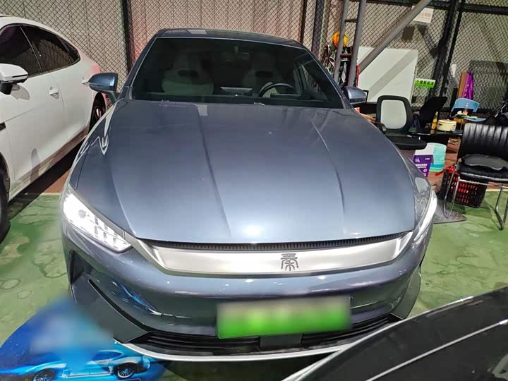 Фото 3 - BYD Qin Plus