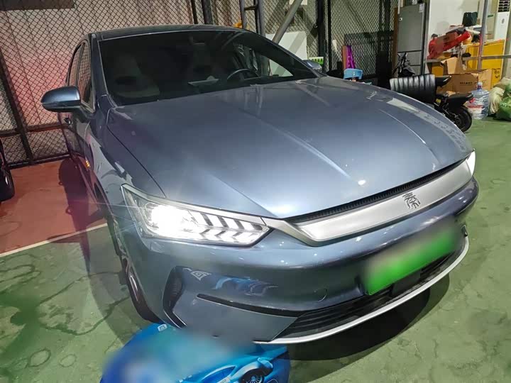 Фото 4 - BYD Qin Plus