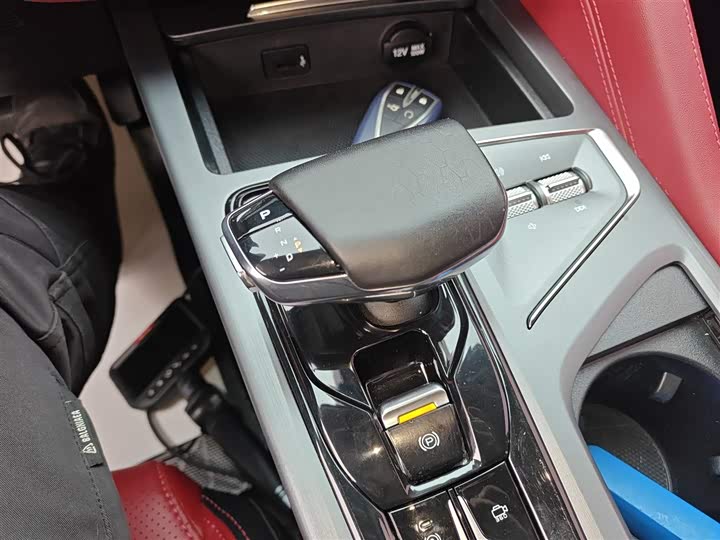 Фото 14 - Changan CS75 Plus