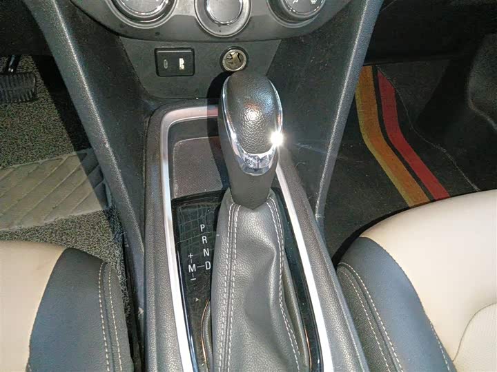 Фото 14 - Chevrolet Monza