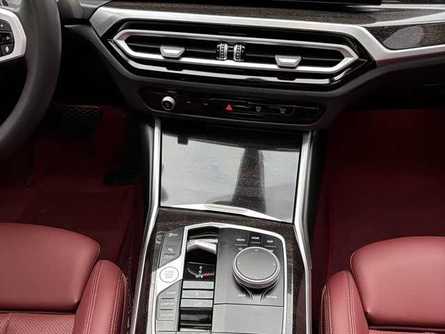 Фото 10 - BMW 3 Series