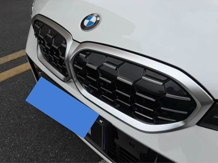 Фото 19 - BMW 3 Series