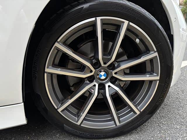 Фото 20 - BMW 3 Series