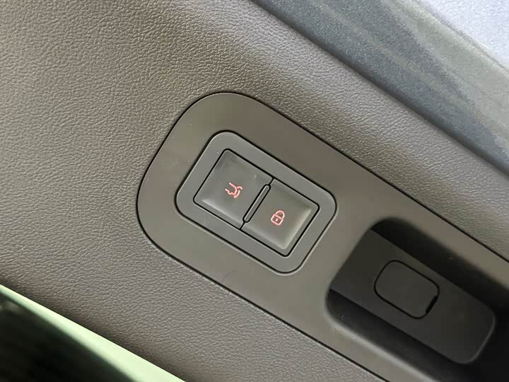 Фото 7 - BYD Sea Lion 07 DM-i Hybrid