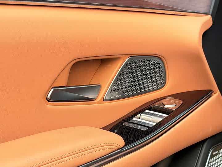 Фото 29 - BYD Han L