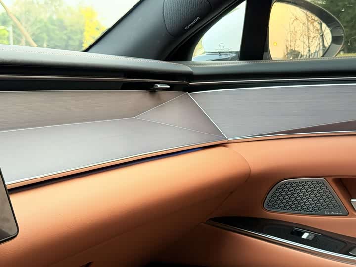 Фото 32 - BYD Han L